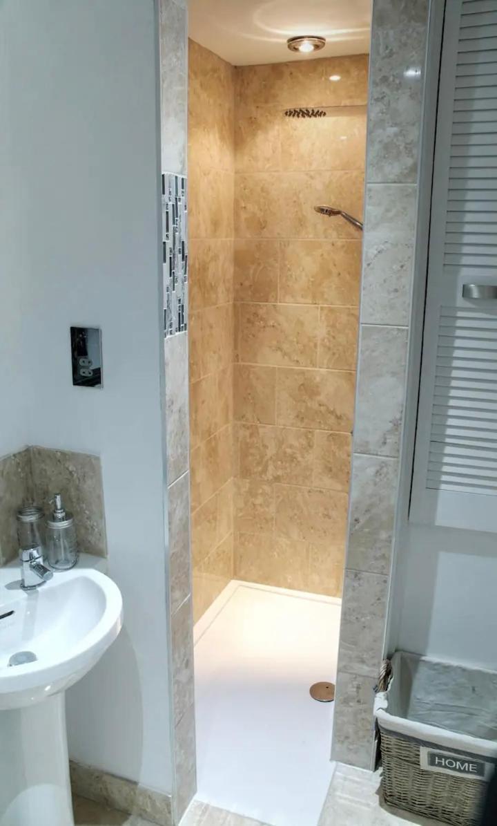 Queensgate Holiday Apartment , Beverley With Parking 외부 사진